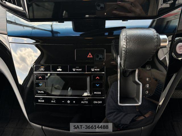 Nissan ELGRAND 2023-07 6691012-23