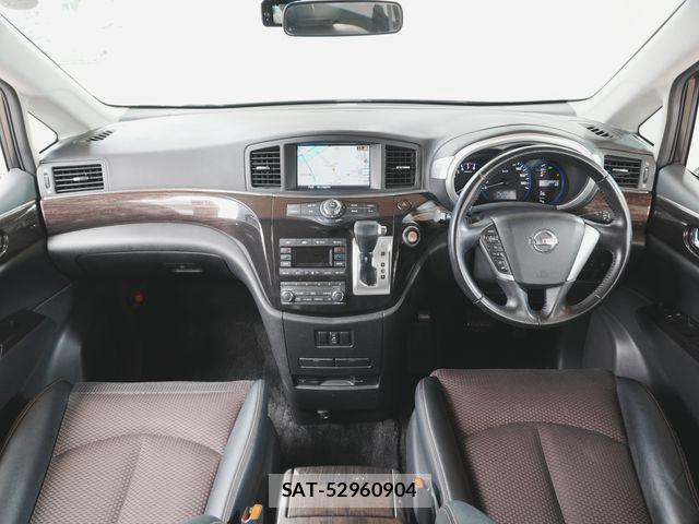 Nissan ELGRAND 2011-05 6691014-1