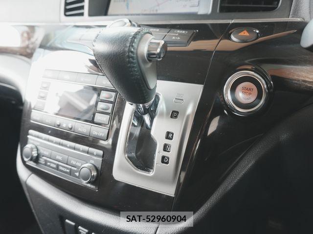 Nissan ELGRAND 2011-05 6691014-20