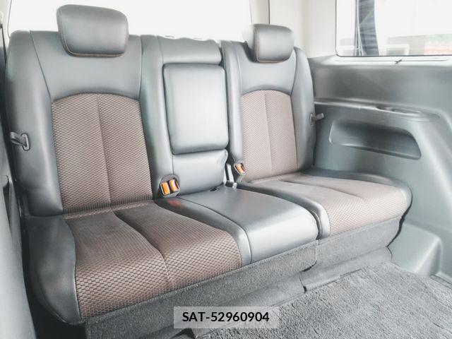 Nissan ELGRAND 2011-05 6691014-24