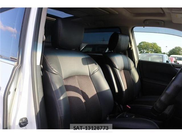 Nissan ELGRAND 2014-02 6751466-10