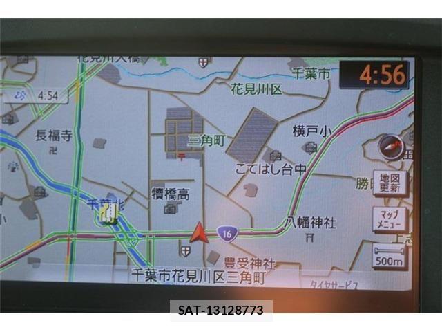 Nissan ELGRAND 2014-02 6751466-15