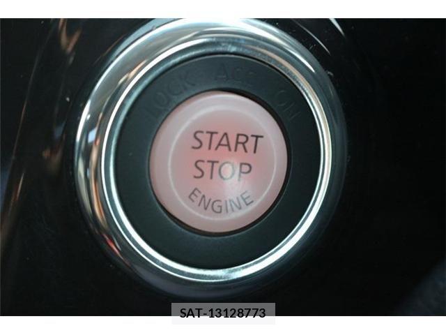 Nissan ELGRAND 2014-02 6751466-17