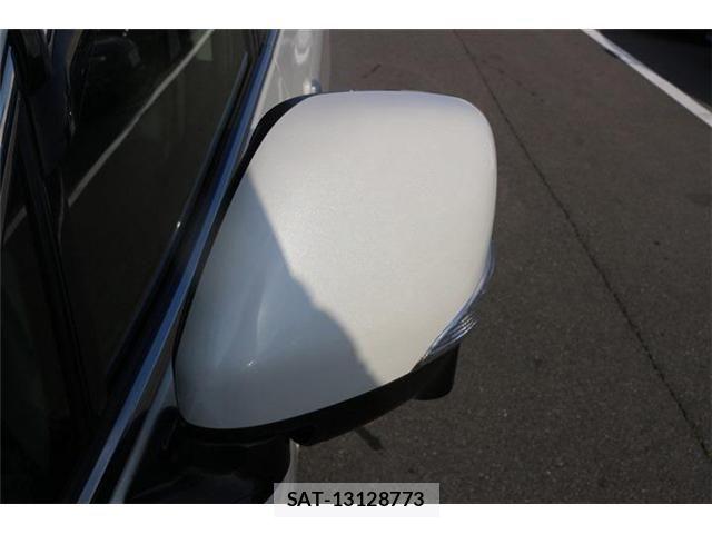 Nissan ELGRAND 2014-02 6751466-8