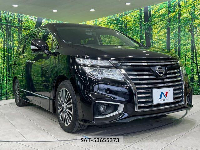 Nissan ELGRAND 2016-10 6751454-16