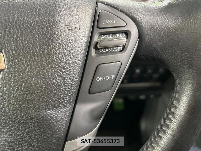 Nissan ELGRAND 2016-10 6751454-5