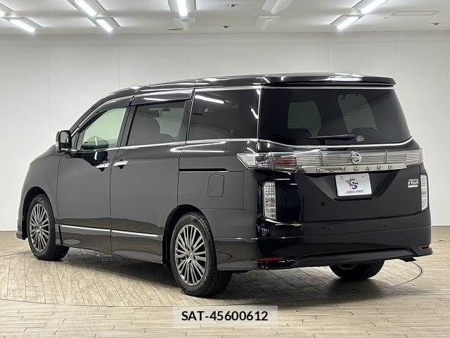 Nissan ELGRAND 2020-05 6814833-16