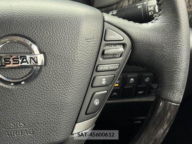 Nissan ELGRAND 2020-05 6814833-6