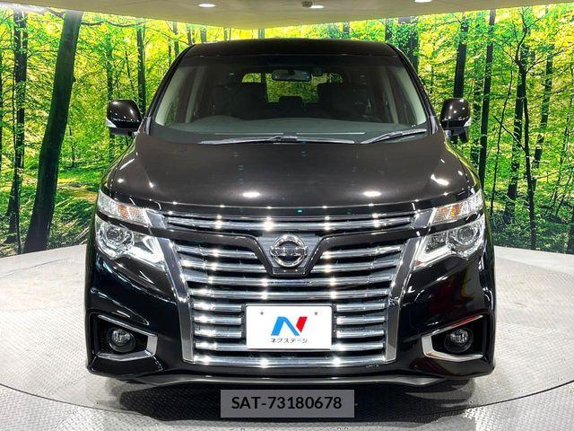 Nissan ELGRAND 2017-07 6814835-14