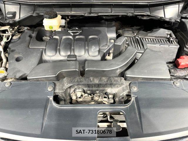 Nissan ELGRAND 2017-07 6814835-18