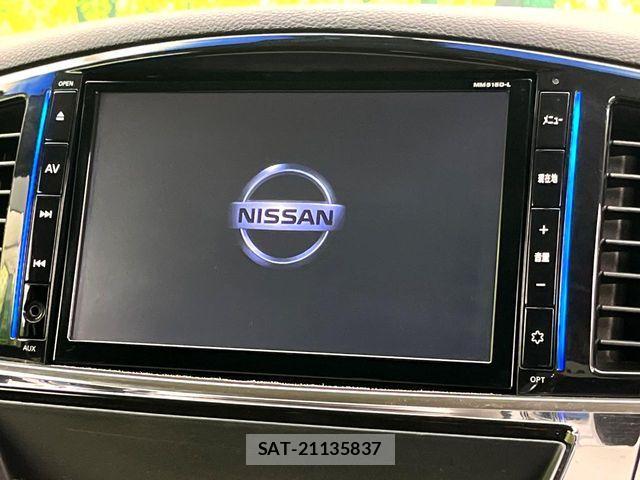 Nissan ELGRAND 2015-10 6814837-3