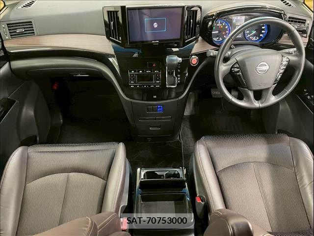 Nissan ELGRAND 2021-12 6814828-2