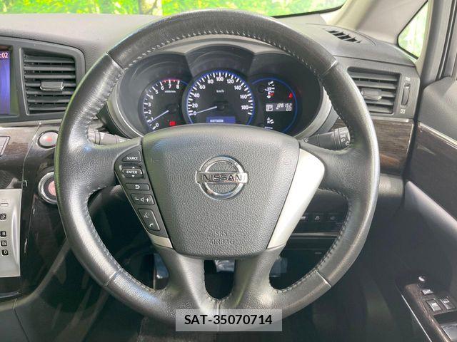 Nissan ELGRAND 2012-12 6904726-11