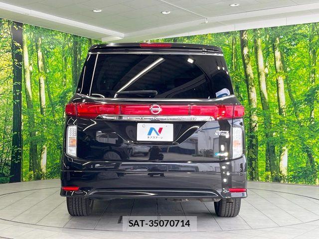 Nissan ELGRAND 2012-12 6904726-15