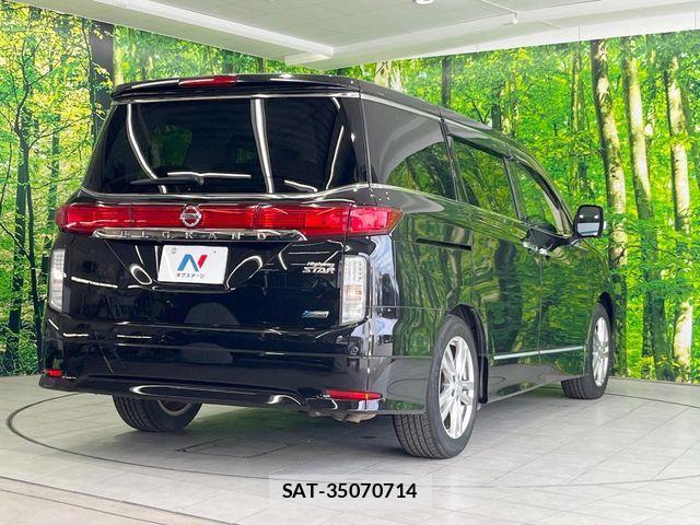 Nissan ELGRAND 2012-12 6904726-17