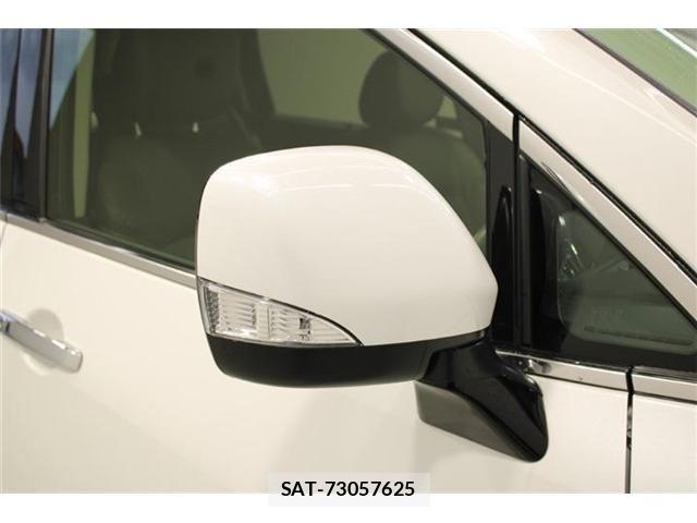 Nissan ELGRAND 2024-03 6904719-20