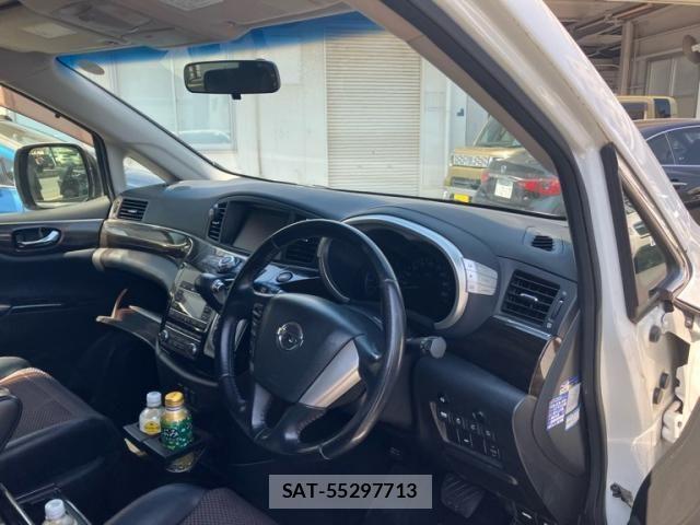 Nissan ELGRAND 2012-03 6904731-11