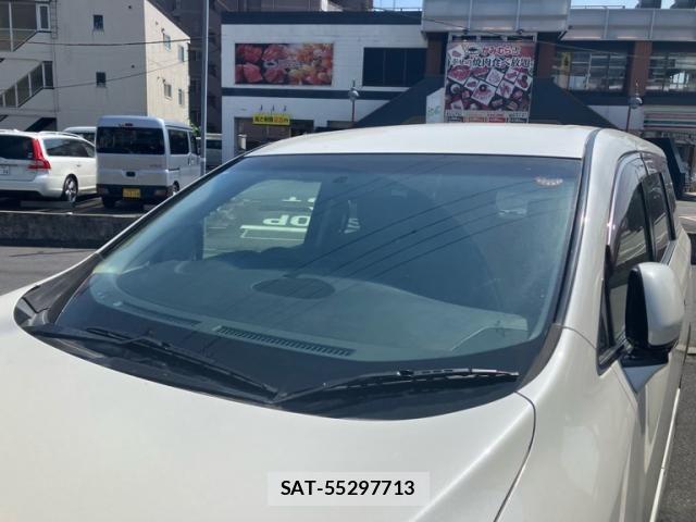 Nissan ELGRAND 2012-03 6904731-3
