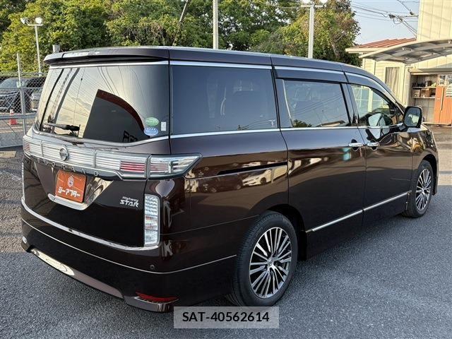 Nissan ELGRAND 2014-07 6904722-23
