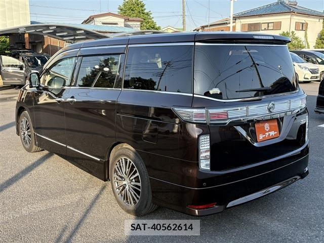 Nissan ELGRAND 2014-07 6904722-24