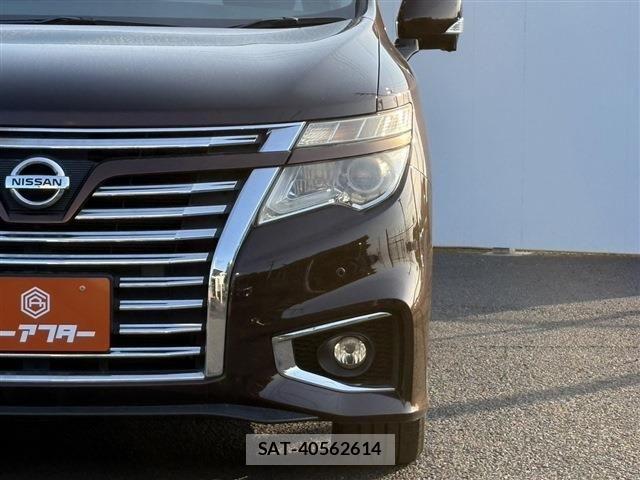 Nissan ELGRAND 2014-07 6904722-26