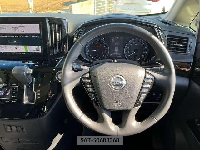 Nissan ELGRAND 2021-12 6904716-8