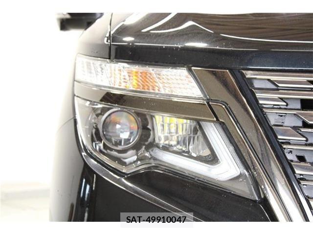 Nissan ELGRAND 2022-04 6904720-16