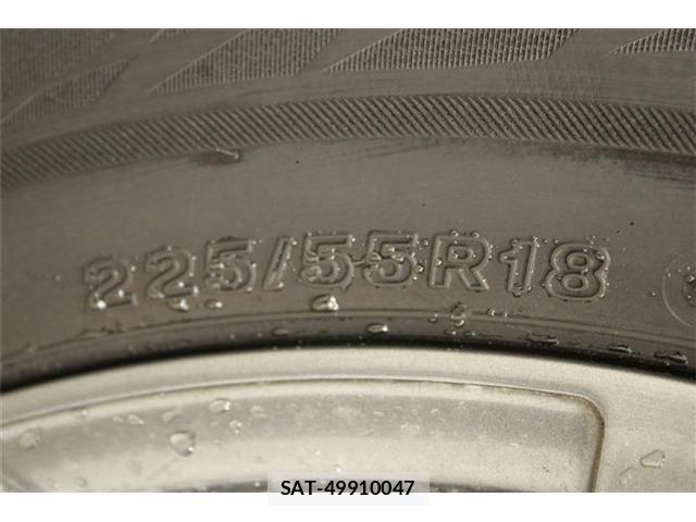 Nissan ELGRAND 2022-04 6904720-26