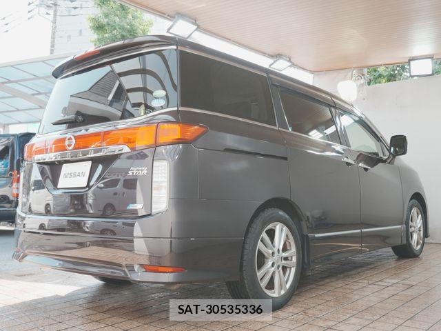 Nissan ELGRAND 2013-05 6904721-22