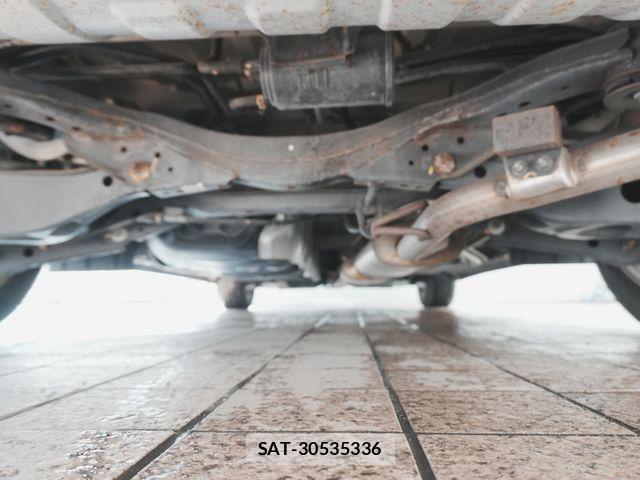 Nissan ELGRAND 2013-05 6904721-28