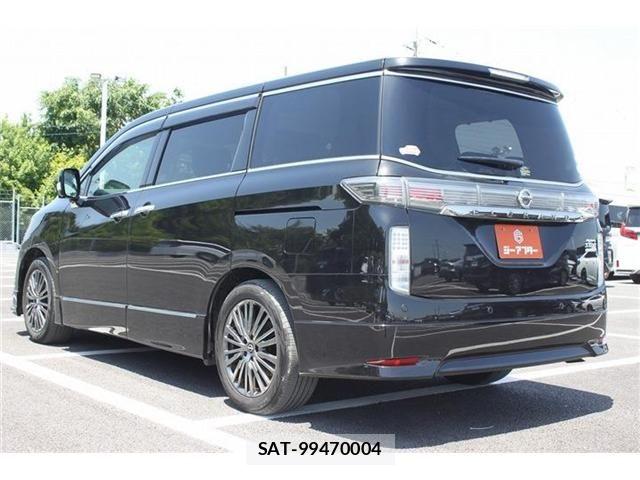 Nissan ELGRAND 2019-01 6993376-21