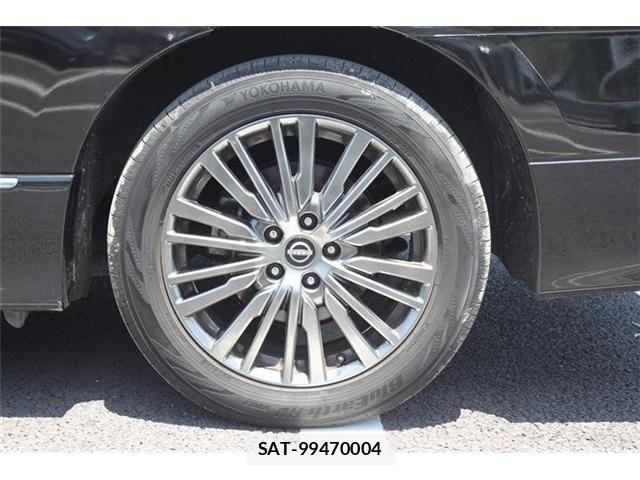 Nissan ELGRAND 2019-01 6993376-23