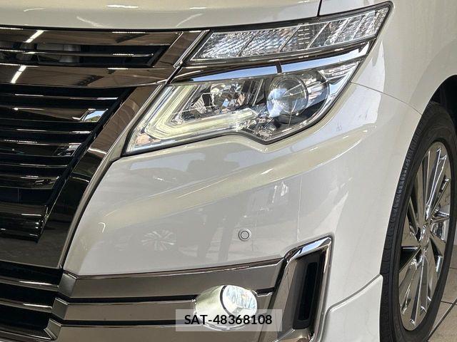 Nissan ELGRAND 2014-05 6993399-12