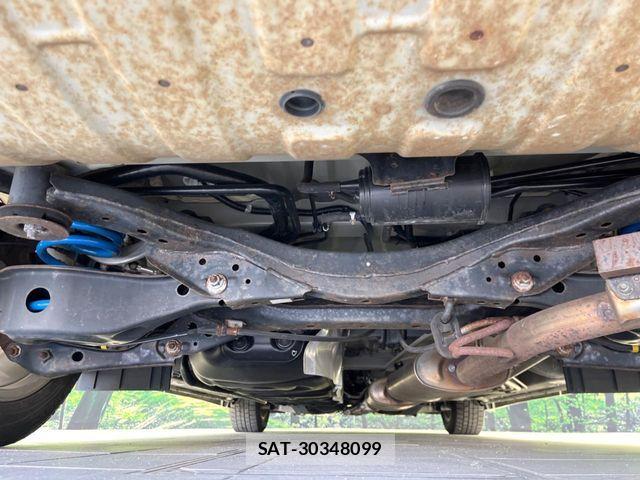 Nissan ELGRAND 2013-01 6993378-18