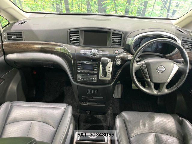 Nissan ELGRAND 2013-01 6993378-1