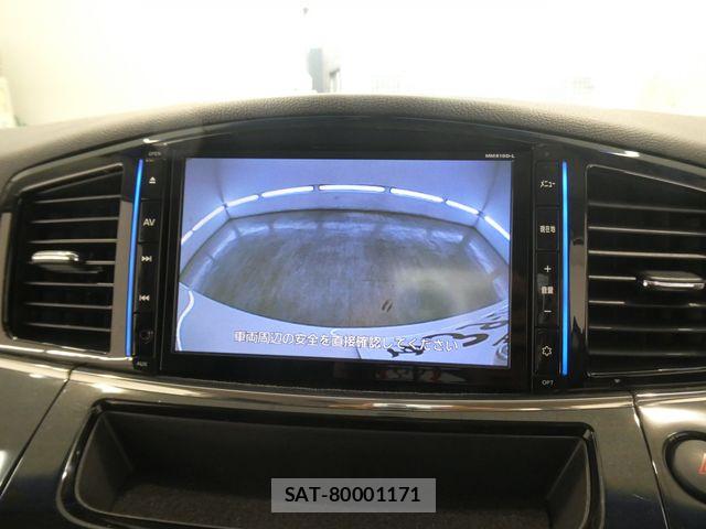 Nissan ELGRAND 2016-06 7020409-26