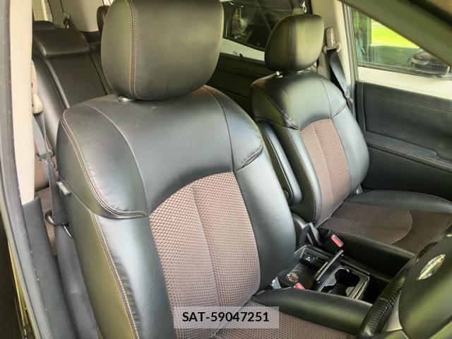 Nissan ELGRAND 2011-09 7058409-12