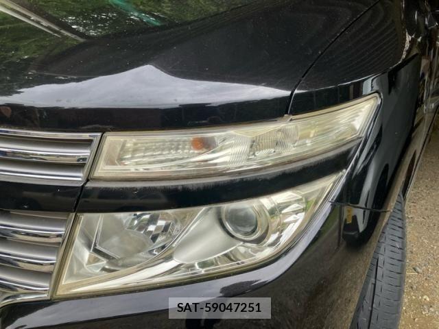 Nissan ELGRAND 2011-09 7058409-5