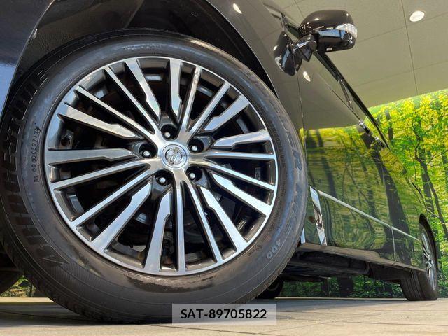 Nissan ELGRAND 2015-10 7058402-13
