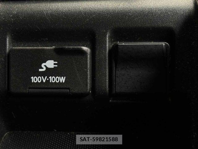 Nissan ELGRAND 2013-10 7058404-14