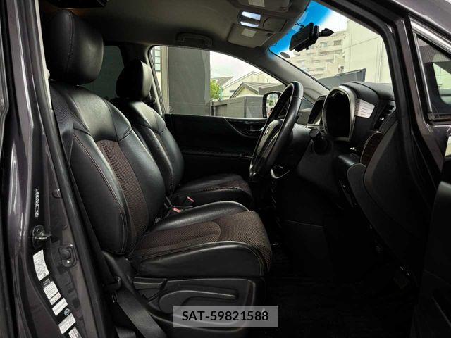 Nissan ELGRAND 2013-10 7058404-20