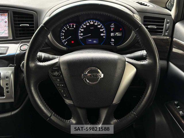 Nissan ELGRAND 2013-10 7058404-5