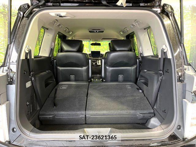 Nissan ELGRAND 2018-12 7058398-10
