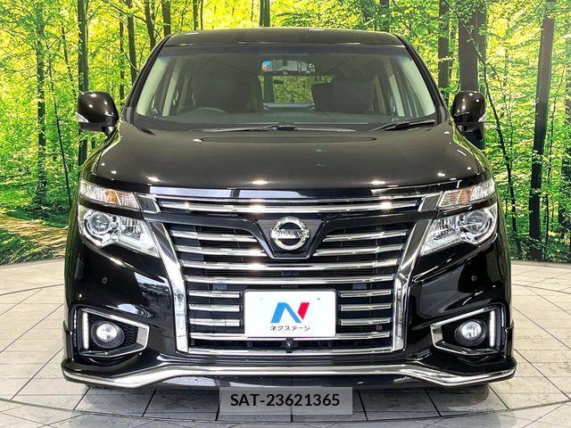 Nissan ELGRAND 2018-12 7058398-14