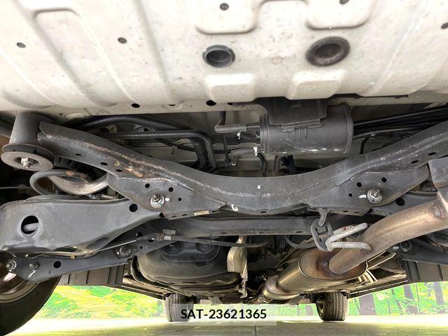 Nissan ELGRAND 2018-12 7058398-18