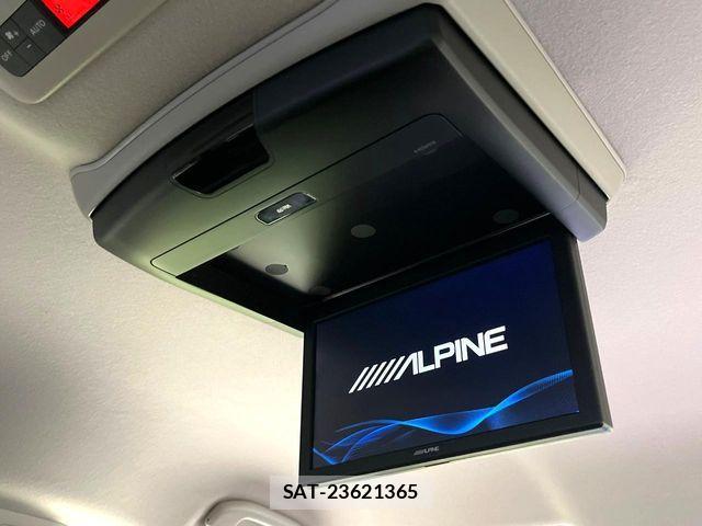 Nissan ELGRAND 2018-12 7058398-3