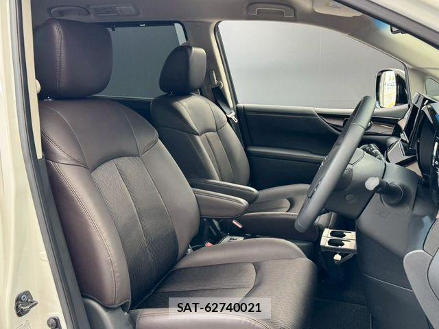 Nissan ELGRAND 2025-07 7058396-14