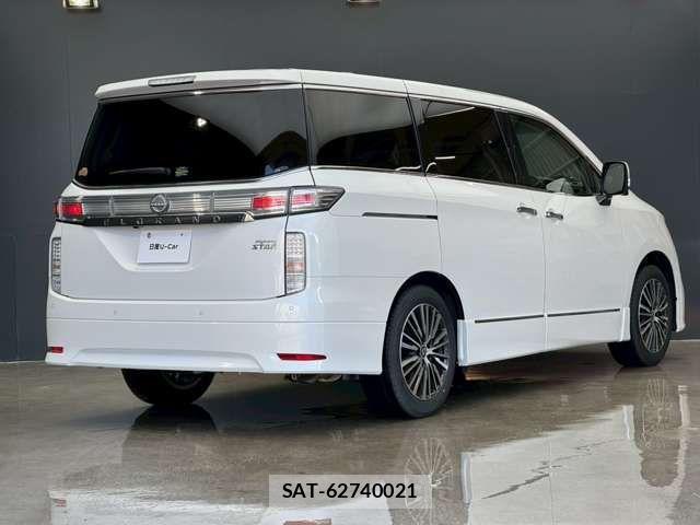Nissan ELGRAND 2025-07 7058396-1