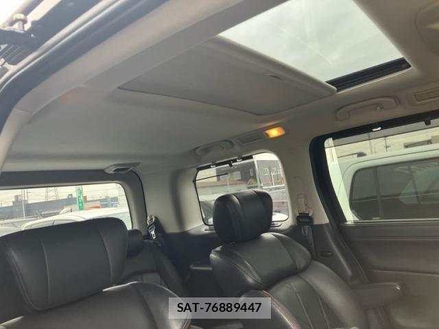 Nissan ELGRAND 2014-01 7058408-16