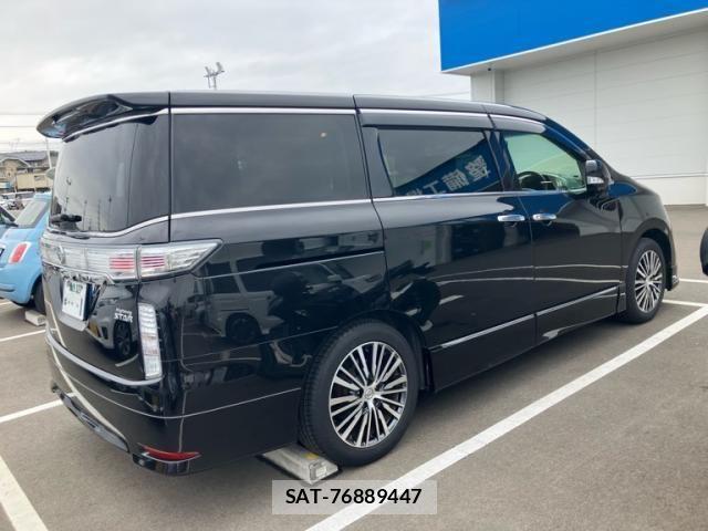 Nissan ELGRAND 2014-01 7058408-5